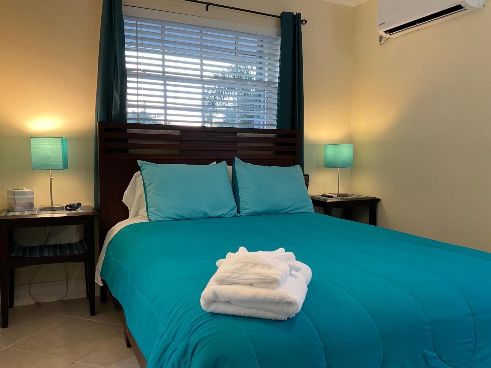 Cozy Guest Room بومبانو بيتش المظهر الخارجي الصورة