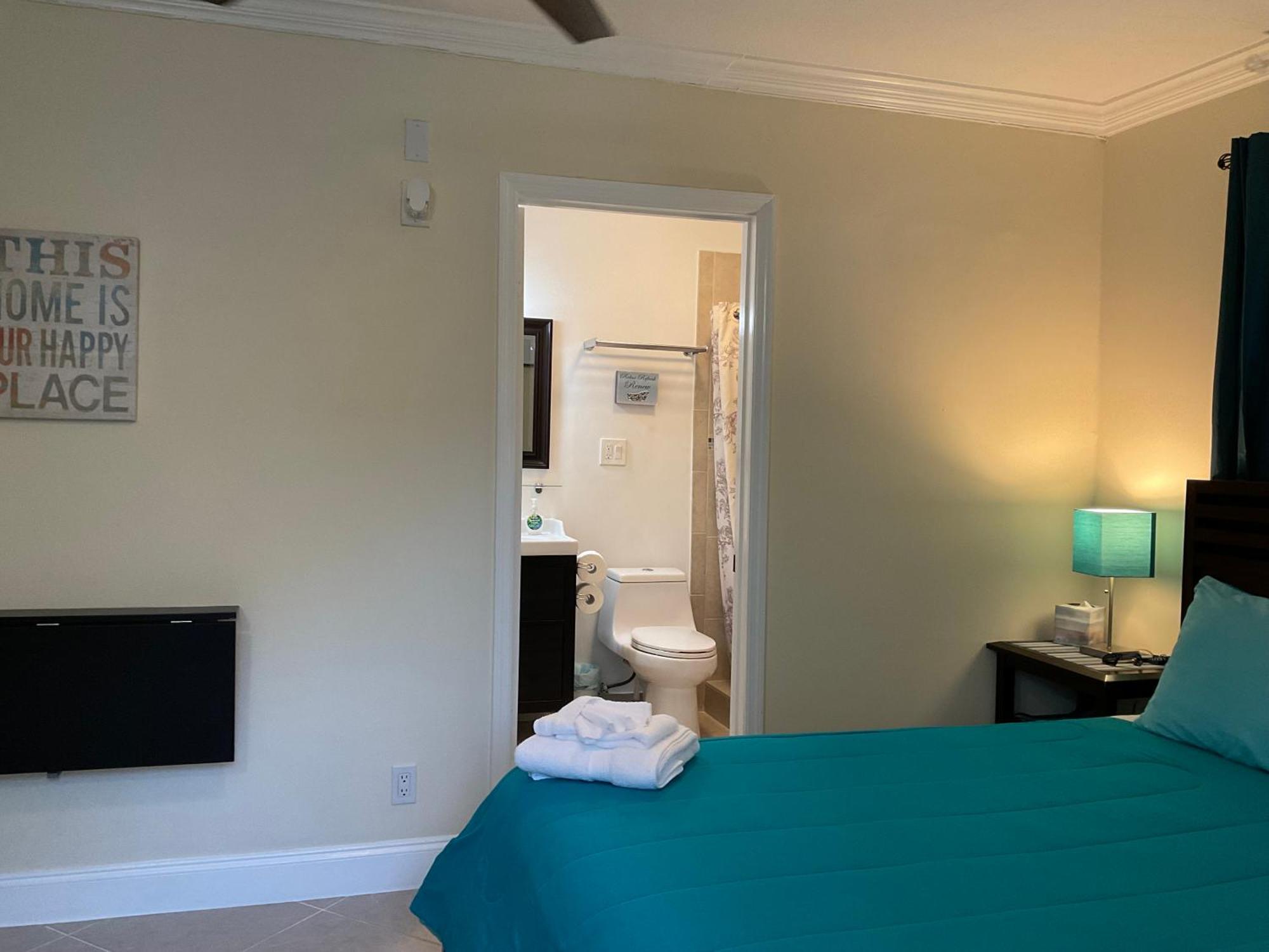 Cozy Guest Room بومبانو بيتش المظهر الخارجي الصورة